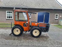 Smalspoor tractor Holder A550