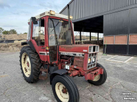 Tractor / Trekker International 585 xl