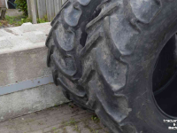 Wielen, Banden, Velgen & Afstandsringen Mitas 600/65r28