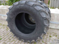 Wielen, Banden, Velgen & Afstandsringen Mitas 600/65r28