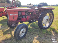 Compact tractor Renault Super 3D / 421