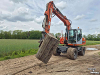 Bandenkraan / Graafmachine op wielen Atlas TW 160