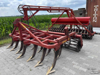 Cultivator Evers Haflinger LJ-13 R62 cultivator met vorenpakker