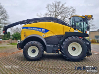 Veldhakselaar New Holland FR 920 hakselaar