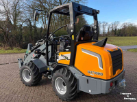 Shovel / Wiellader / Kniklader Giant G2700HD