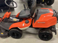 Zitmaaier Husqvarna R214