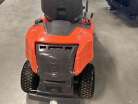 Zitmaaier Husqvarna R214