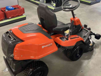 Zitmaaier Husqvarna R214