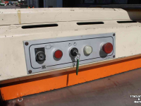Overige machines en toebehoren voor werkplaats en erf  Jörg 4822 platenschaar plaatschaar knipbank