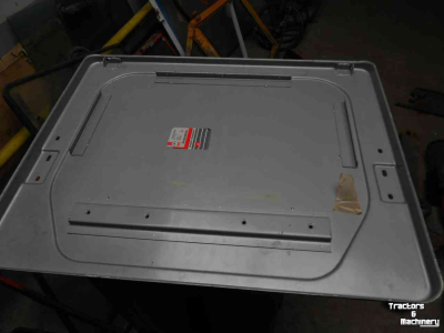 Gebruikte onderdelen van tractoren Massey Ferguson 675/690/698/699