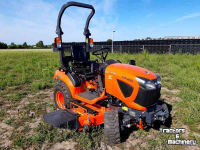 Zitmaaier Kubota BX231 & maaidek