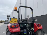 Tractor / Trekker Case-IH Farmall 75A Rops
