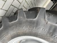 Tractor / Trekker Case-IH Farmall 75A Rops