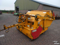Veegmachine STH gazonveegmachine