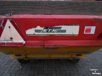 Veegmachine STH gazonveegmachine
