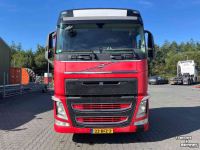 Vrachtwagen Volvo FH420 + PTO