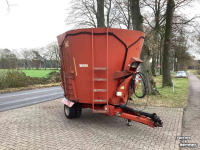 Voermengwagen Vertikaal RMH Voermengwagen