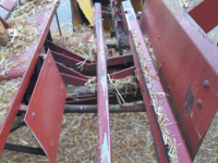 Overige oogstmachines en toebehoren New Holland 1016 balenverzamelwagen in klantoverdracht
