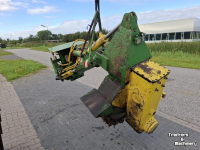 Stobbenfrees  Stobbenfrees  Trekker aanbouw