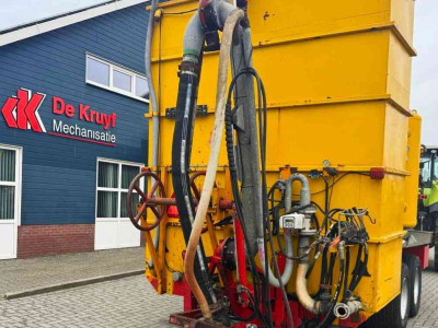 Mestsleepslang-systeem Agito PW motorpomp