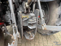 Tractor / Trekker Massey Ferguson 5711 SL Dyna- 4 Efficiënt met voorlader