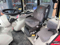 Tractor / Trekker Massey Ferguson 5711 SL Dyna- 4 Efficiënt met voorlader