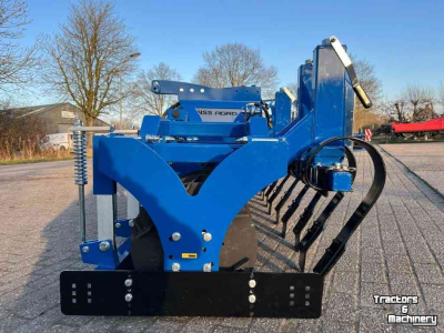Zaaibed-combinatie / Zaaibedbereider VSS Front egalisator, koppensneller vlakker