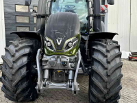 Tractor / Trekker Valtra Q305
