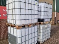 Container / Containerbak  Kunststof IBC vaten