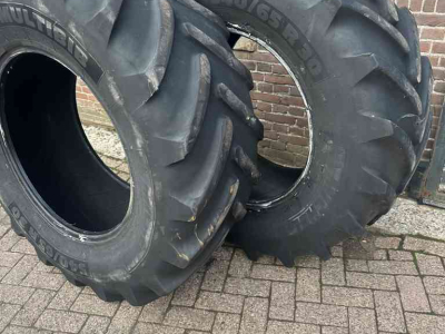 Wielen, Banden, Velgen & Afstandsringen Michelin 540/65r30