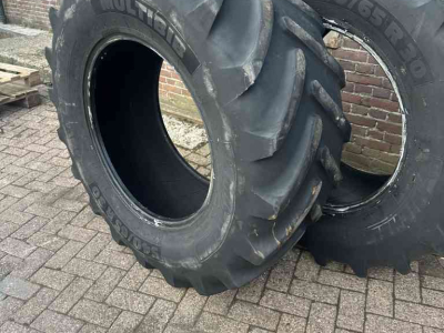 Wielen, Banden, Velgen & Afstandsringen Michelin 540/65r30