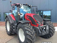 Tractor / Trekker Valtra N135 Active