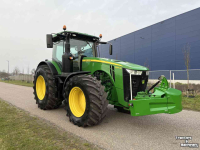 Tractor / Trekker John Deere 8370R / 8R370 nieuwe Nokian banden
