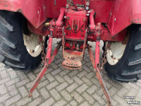 Tractor / Trekker International 844-S