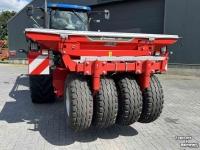 Fronttank zaaimachine Kverneland DF1 fronttank met bandenpakker