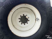 Wielen, Banden, Velgen & Afstandsringen Trelleborg Set TM900  800/65R38 op velg asgat 280/335/10gaats  48mm