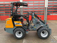 Shovel / Wiellader / Kniklader Giant G2300HD