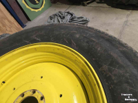 Wielen, Banden, Velgen & Afstandsringen Stomil 520/70R34