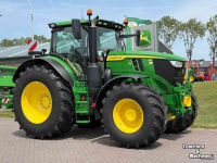 Tractor / Trekker John Deere 6R215