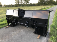 Kilverbak  Jochemsen Machines Frontschuif 2300 kg / 275cm breed / Maisschuif