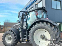 Traktoren Valtra Q305 Direct Tractor Traktor