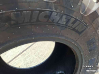 Wielen, Banden, Velgen & Afstandsringen Michelin 460/70R24