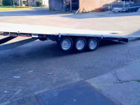 Auto-aanhangwagen t/m 3500 Kg  machine transporter