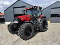 Tractor / Trekker Case-IH Maxxum 135. Vooras en Cabine vering,