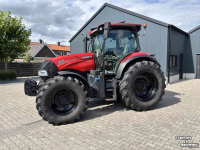 Tractor / Trekker Case-IH Maxxum 135. Vooras en Cabine vering,