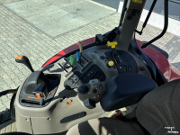 Tractor / Trekker Case-IH IH Maxxum 135. Vooras en Cabine vering,