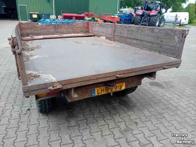 Kipper / Kiepwagen / Landbouwkipper  Kipwagen