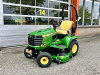 Zitmaaier John Deere X940