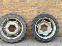Wielen, Banden, Velgen & Afstandsringen Kleber 9.5R32 + 12.4R46