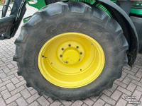 Tractor / Trekker John Deere 6320